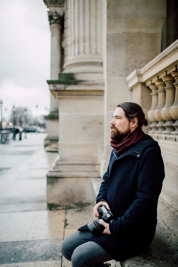 Rencontrez adrien lopes : le photographe parisien de vos rêves