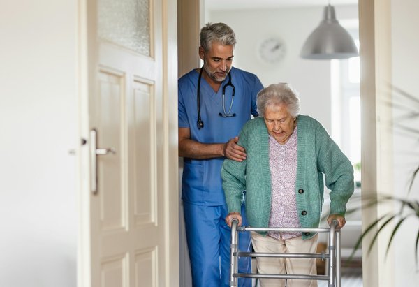 Services d'aide à domicile à mulhouse : optez pour des options personnalisées